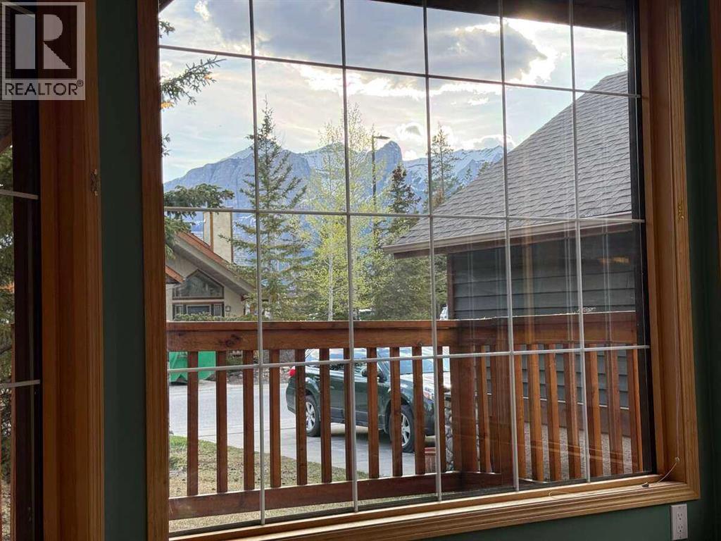 2 Terrace Place, Canmore, Alberta  T1W 2Y3 - Photo 3 - A2309821