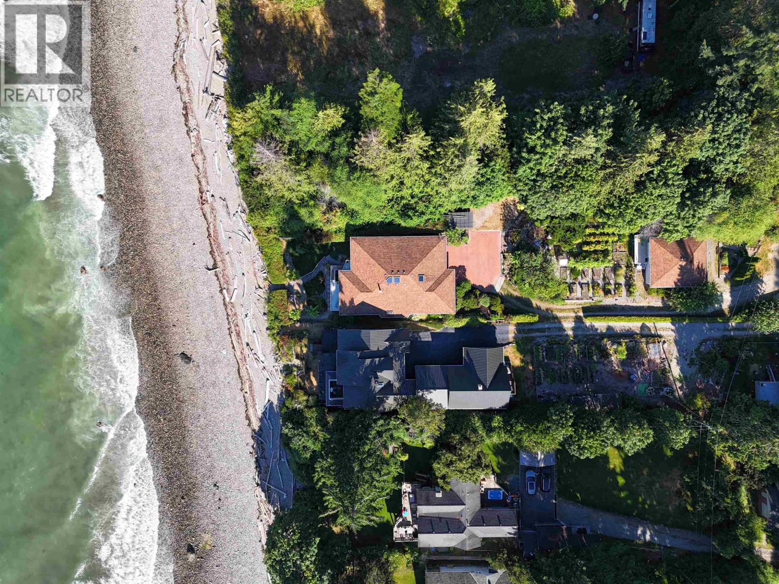 2755-2757 Lower Road, Roberts Creek, British Columbia  V0N 2W4 - Photo 36 - R3129803