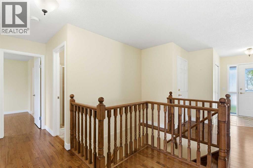 34 Vandoos Gardens Nw, Calgary, Alberta  T3A 4W4 - Photo 20 - A2310190