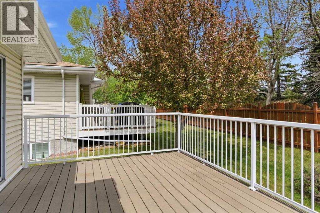 34 Vandoos Gardens Nw, Calgary, Alberta  T3A 4W4 - Photo 38 - A2310190
