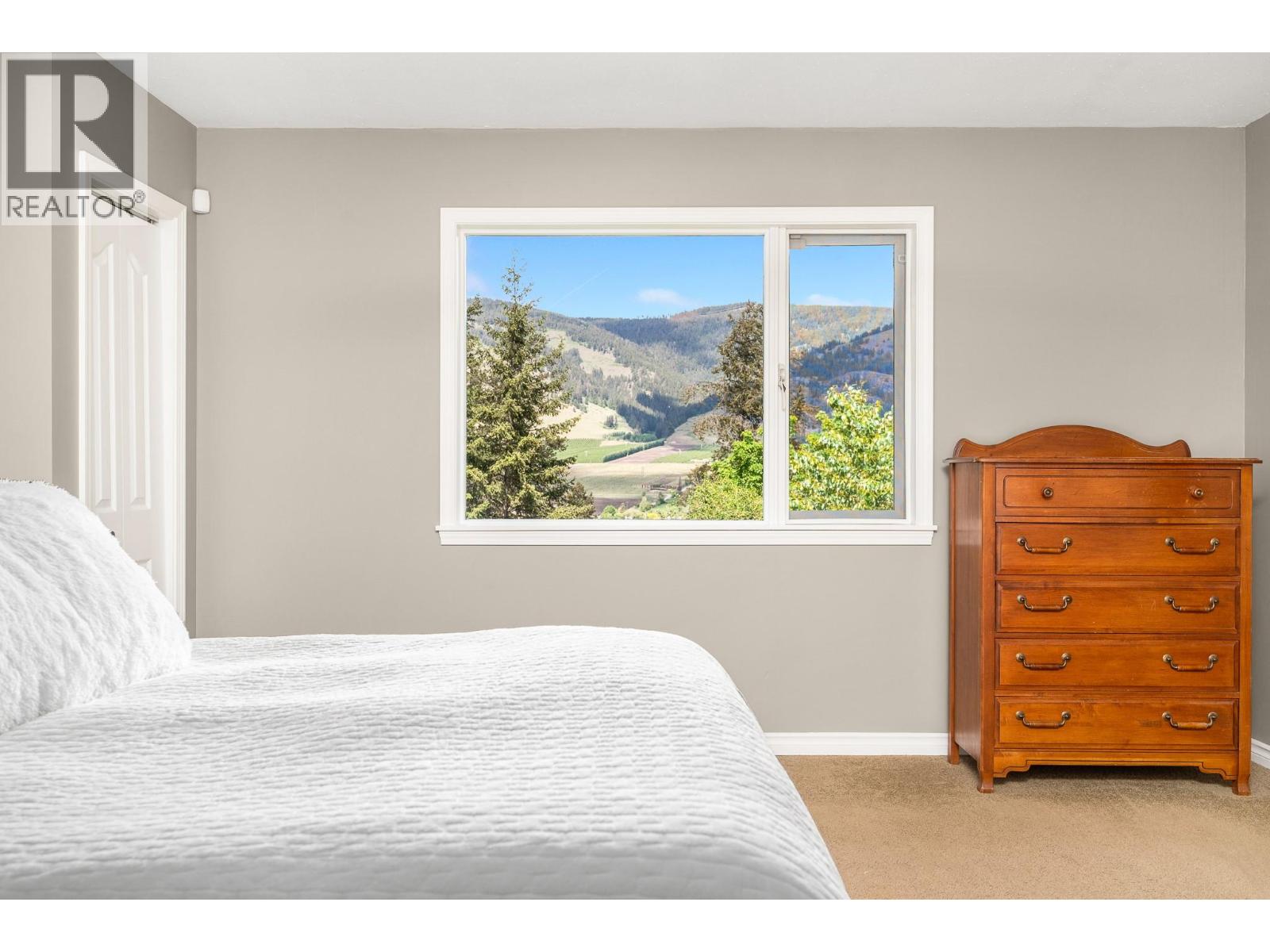 6960 Brewer Road, Coldstream, British Columbia  V1B 3H2 - Photo 21 - 10388136