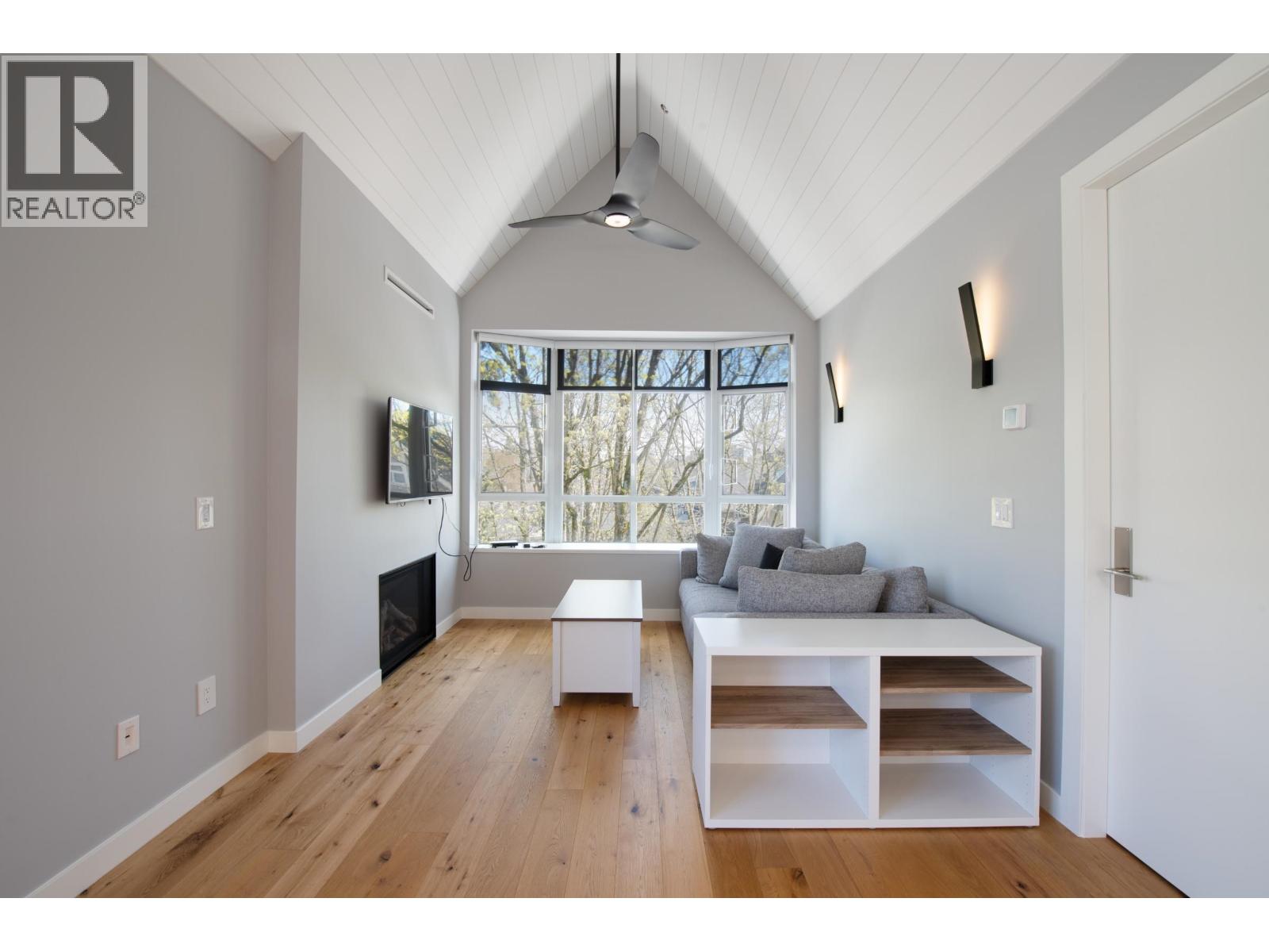 410 2755 Maple Street, Vancouver, British Columbia  V6J 5K1 - Photo 4 - R3129806