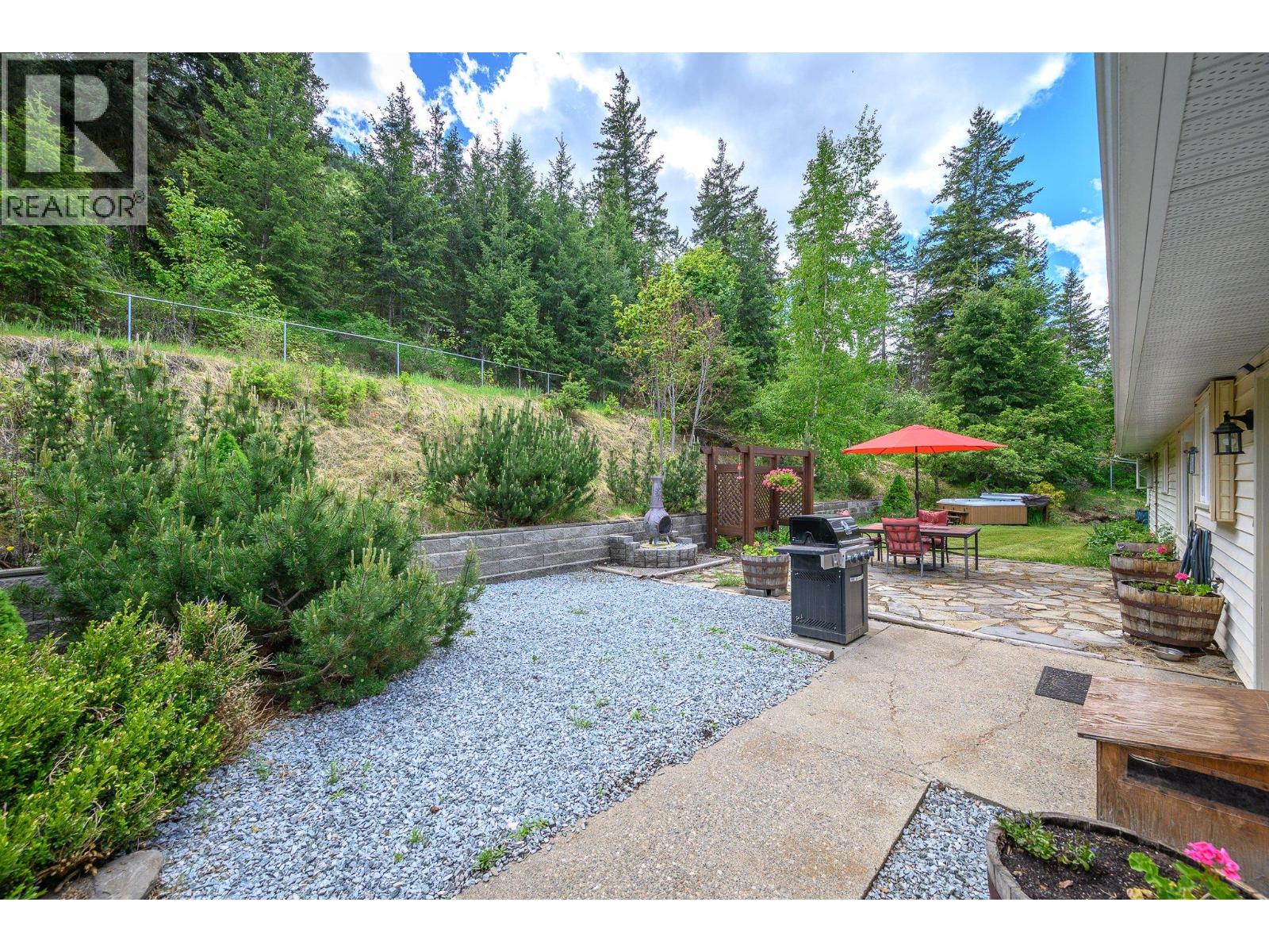 6960 Brewer Road, Coldstream, British Columbia  V1B 3H2 - Photo 30 - 10388136