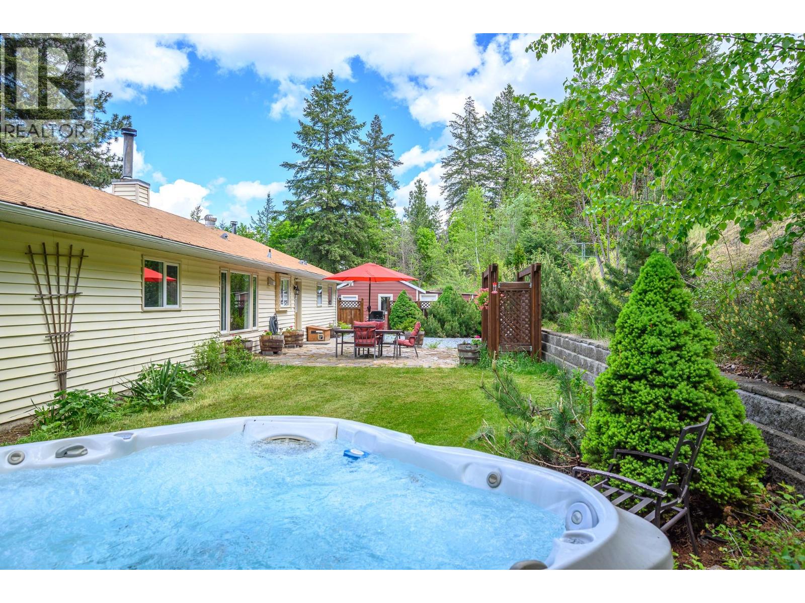 6960 Brewer Road, Coldstream, British Columbia  V1B 3H2 - Photo 34 - 10388136