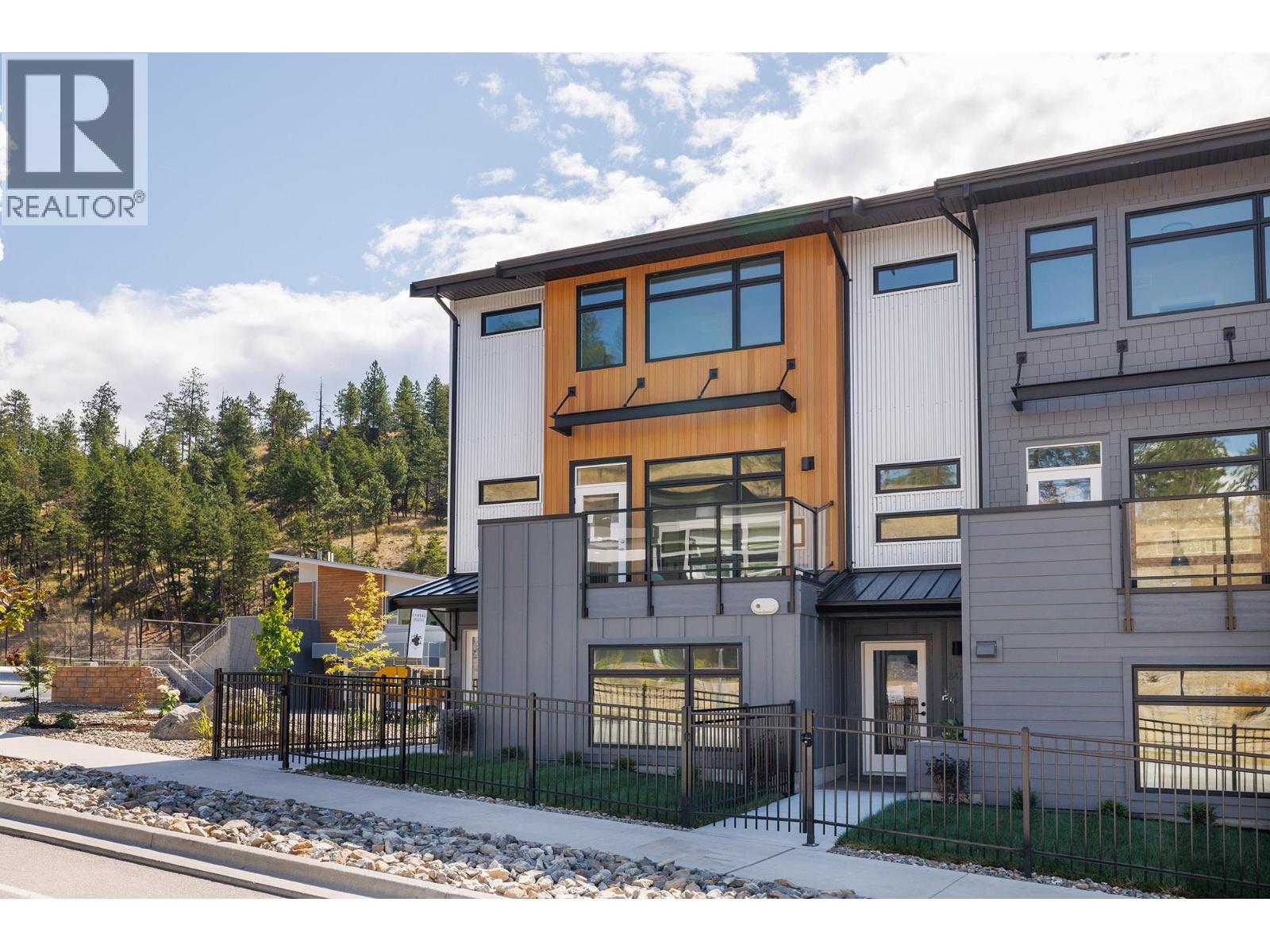 3425 Hilltown Drive Unit# 4, Kelowna, British Columbia V1V 2B5 - Photo 33 - 10389484