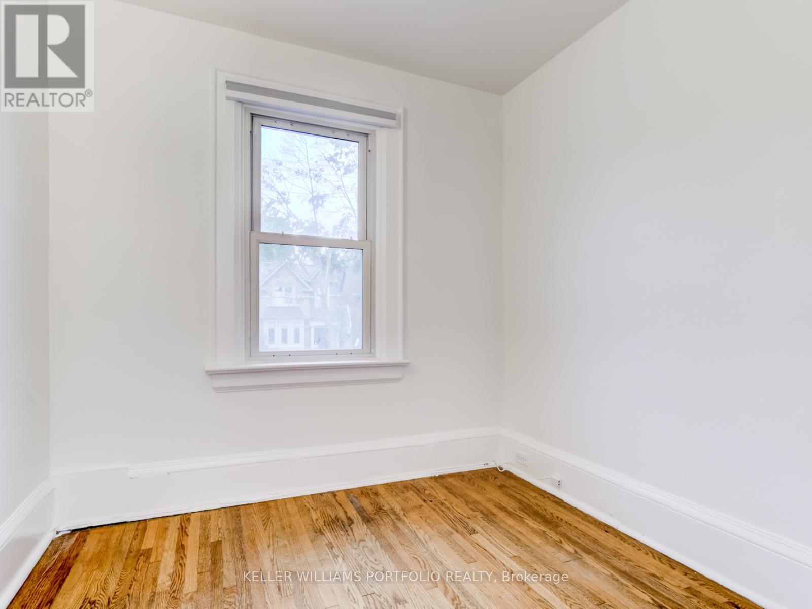 213 Erskine Avenue, Toronto, Ontario  M4P 1Z5 - Photo 15 - C13216696
