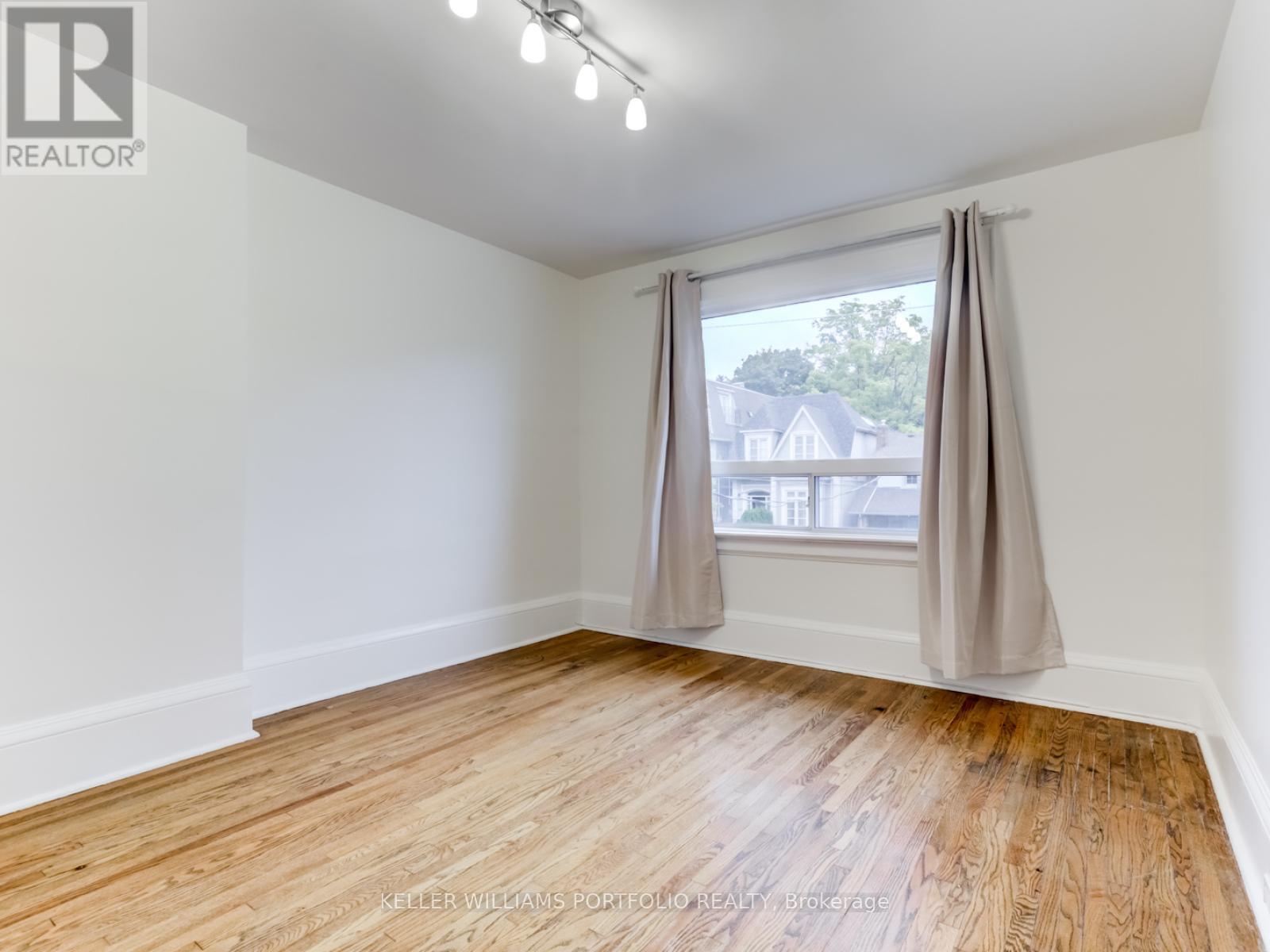 213 Erskine Avenue, Toronto, Ontario  M4P 1Z5 - Photo 16 - C13216696