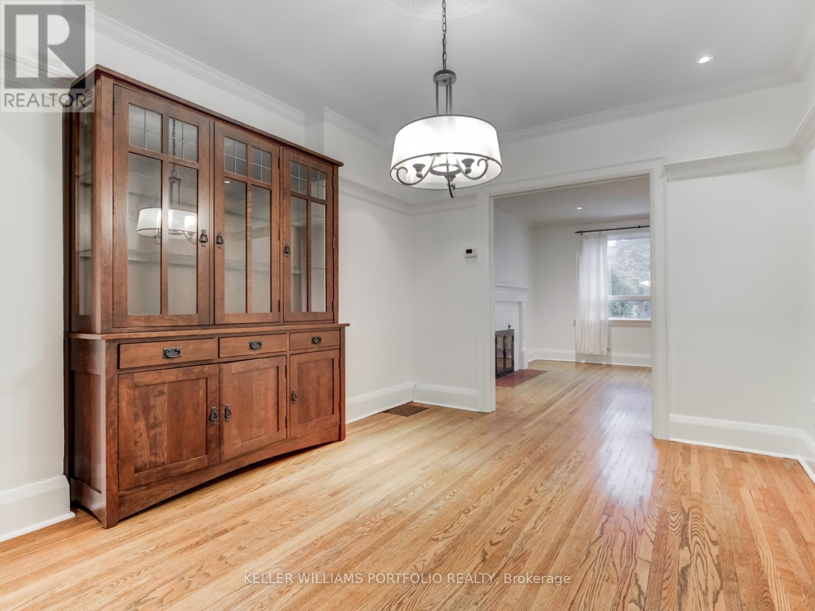 213 Erskine Avenue, Toronto, Ontario  M4P 1Z5 - Photo 6 - C13216696