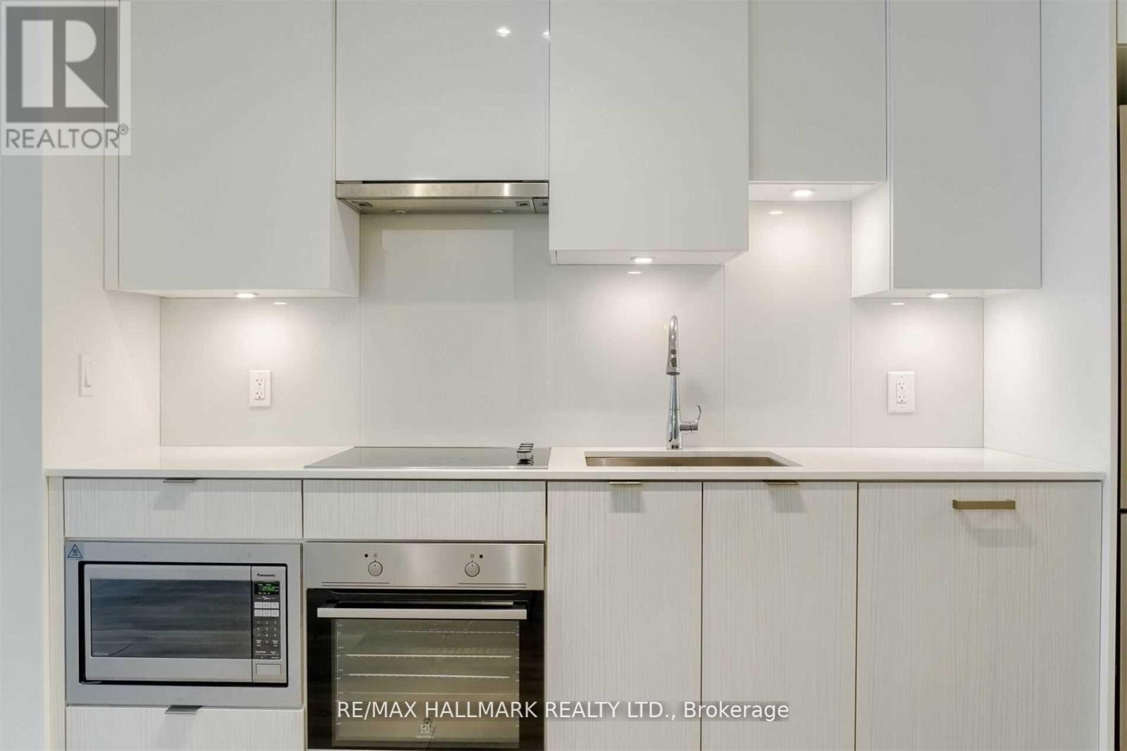 907 - 99 Broadway Avenue, Toronto, Ontario  M4P 0E3 - Photo 7 - C13216704