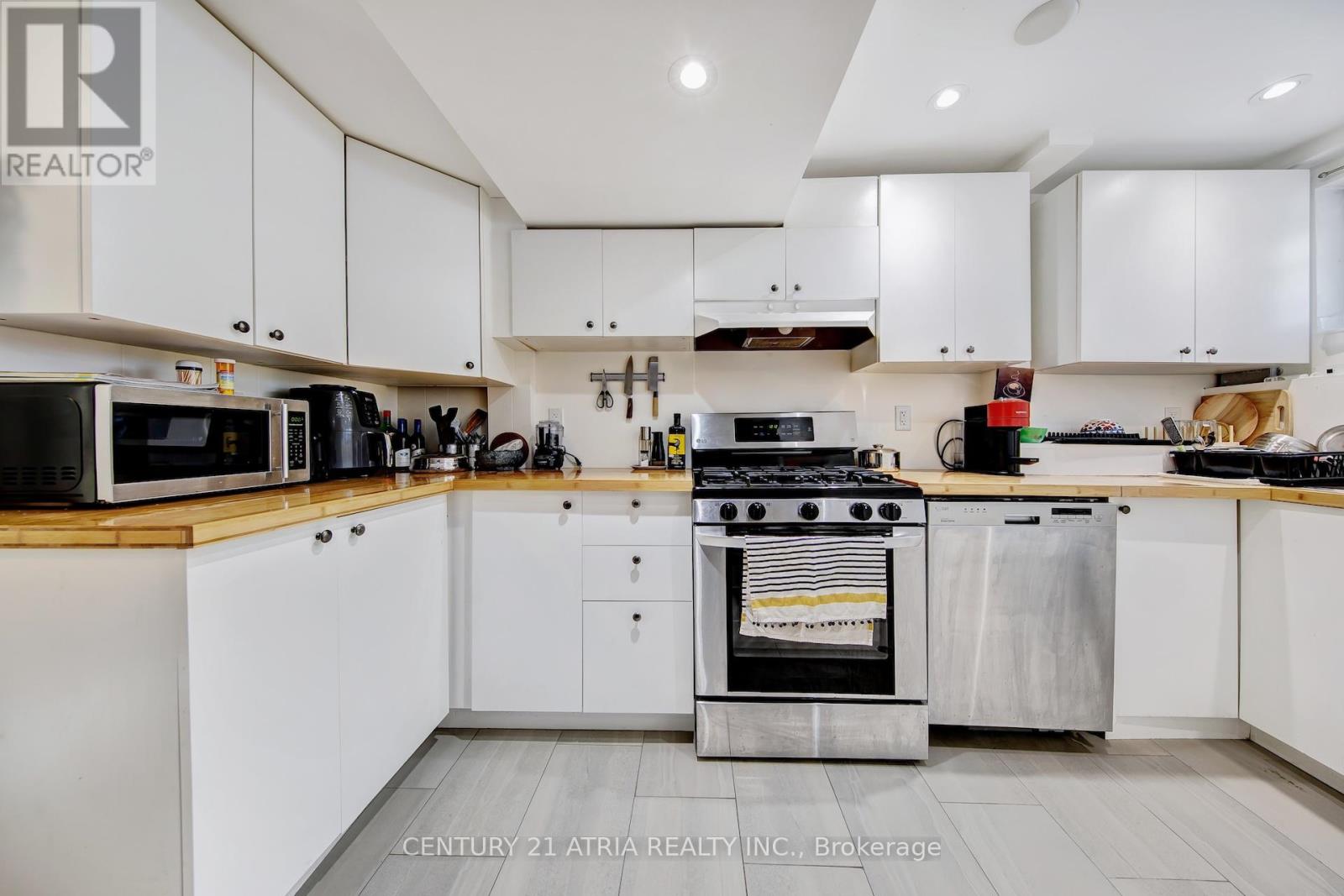 Unit A - 43 Aragon Avenue, Toronto, Ontario  M1T 1X8 - Photo 6 - E13216660