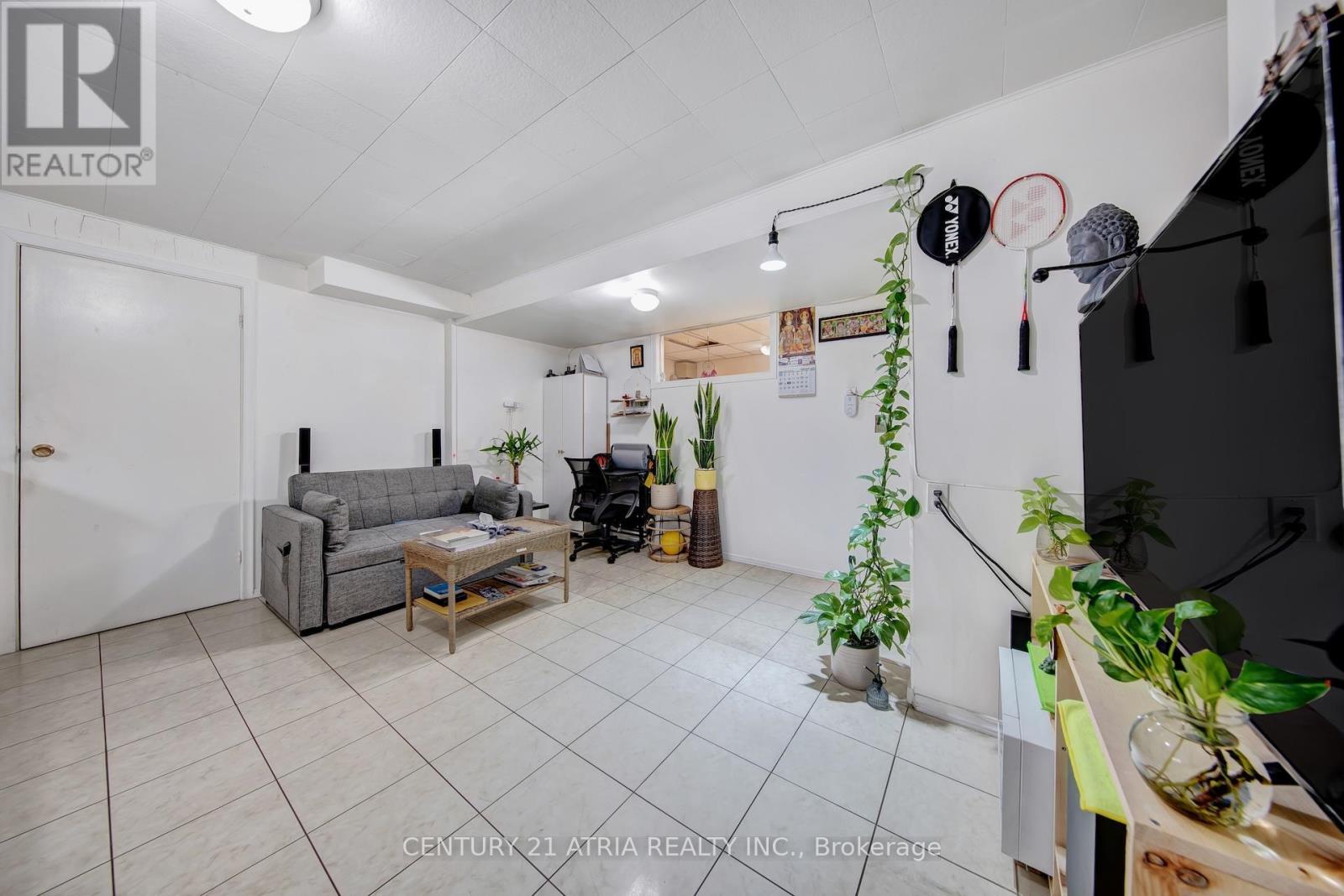 Unit B - 43 Aragon Avenue, Toronto, Ontario  M1T 1X8 - Photo 4 - E13216676