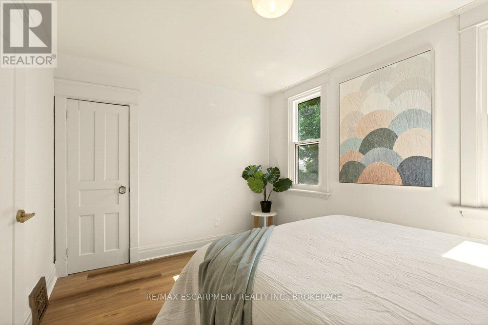 106 Grosvenor Avenue N, Hamilton, Ontario  L8L 7S6 - Photo 32 - X13210556