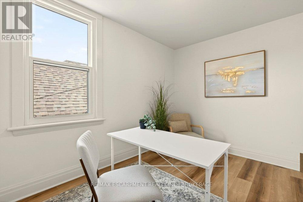 106 Grosvenor Avenue N, Hamilton, Ontario  L8L 7S6 - Photo 34 - X13210556