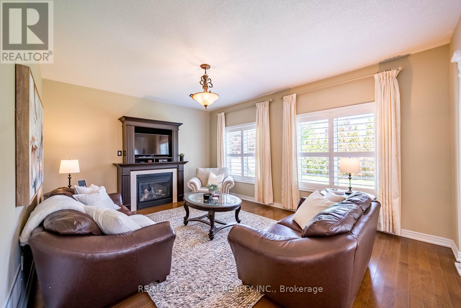 113 Bayberry Street, Whitchurch-Stouffville, Ontario  L4A 0E4 - Photo 14 - N13216678