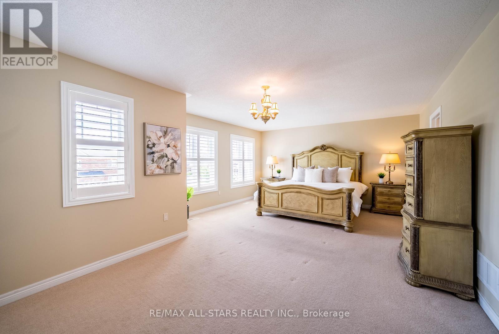 113 Bayberry Street, Whitchurch-Stouffville, Ontario  L4A 0E4 - Photo 21 - N13216678
