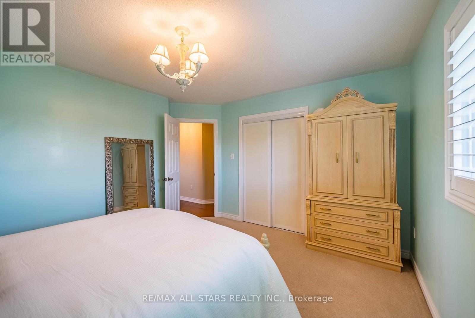 113 Bayberry Street, Whitchurch-Stouffville, Ontario  L4A 0E4 - Photo 27 - N13216678