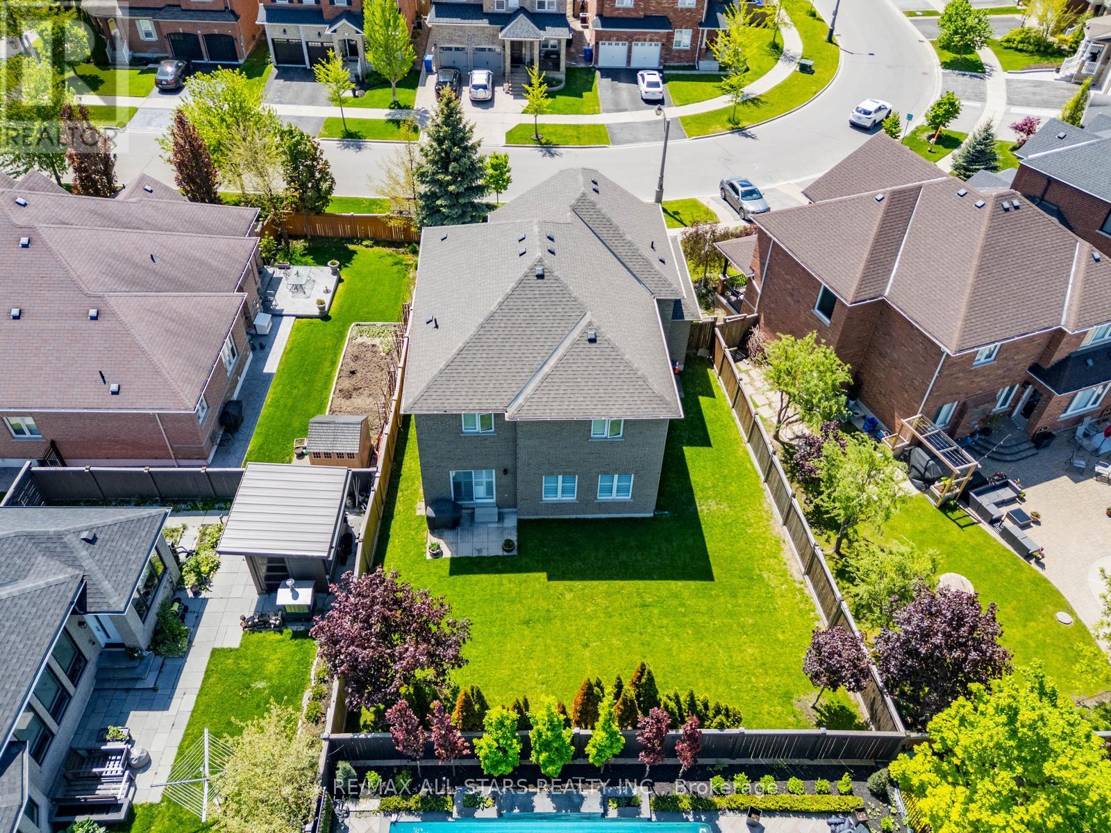 113 Bayberry Street, Whitchurch-Stouffville, Ontario  L4A 0E4 - Photo 41 - N13216678