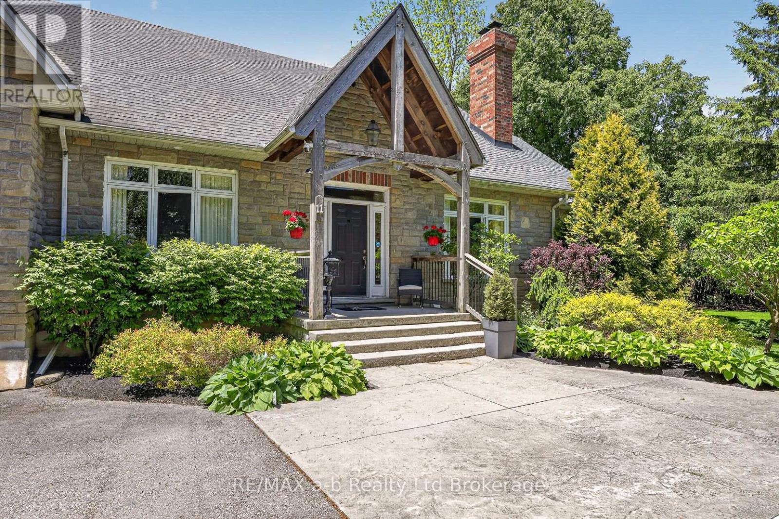 11 Norsworthy Lane, Ingersoll, Ontario  N5C 4G5 - Photo 14 - X12734612