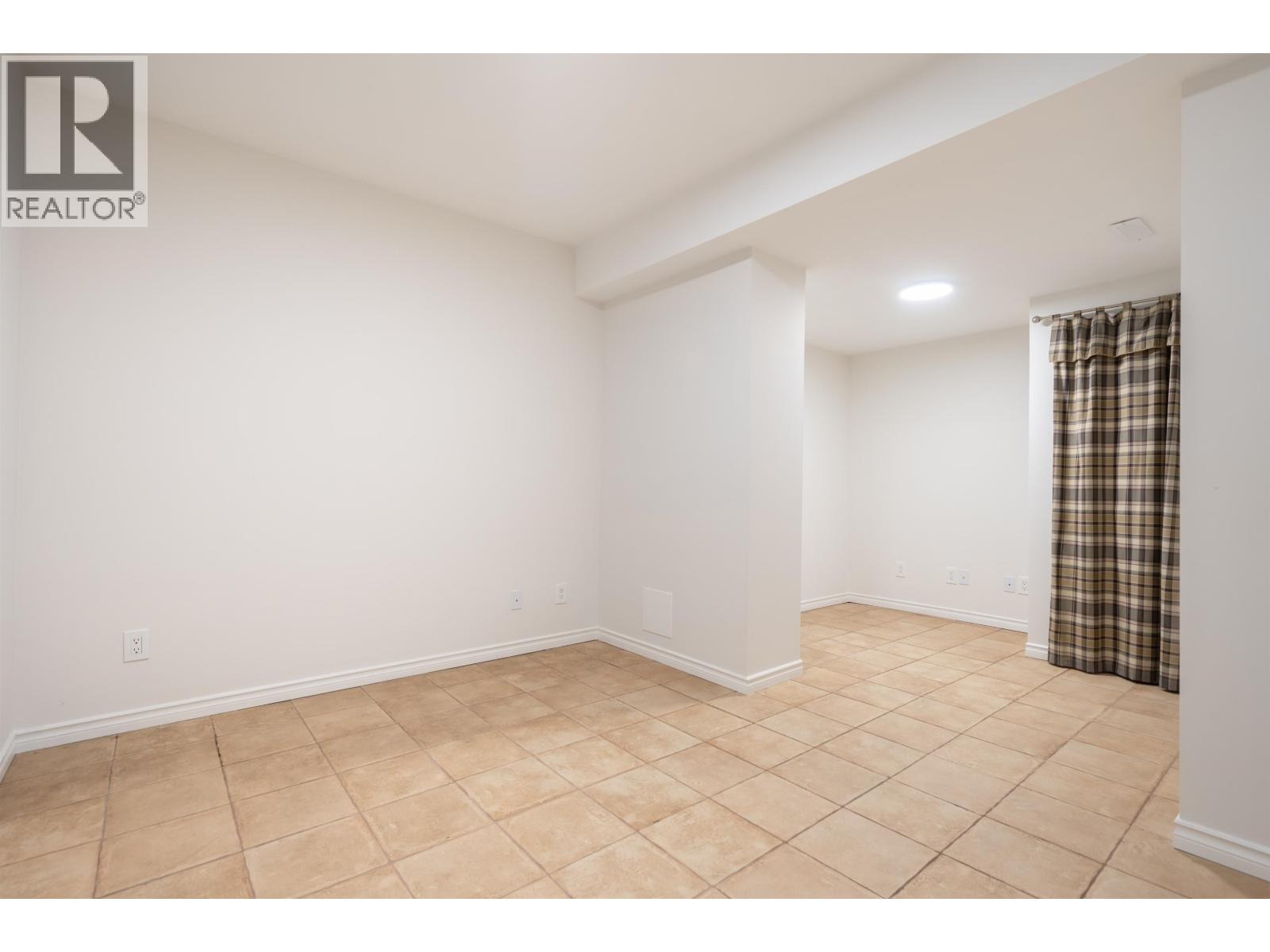 4080 St. Pauls Avenue, North Vancouver, British Columbia  V7N 1T5 - Photo 7 - R3129785