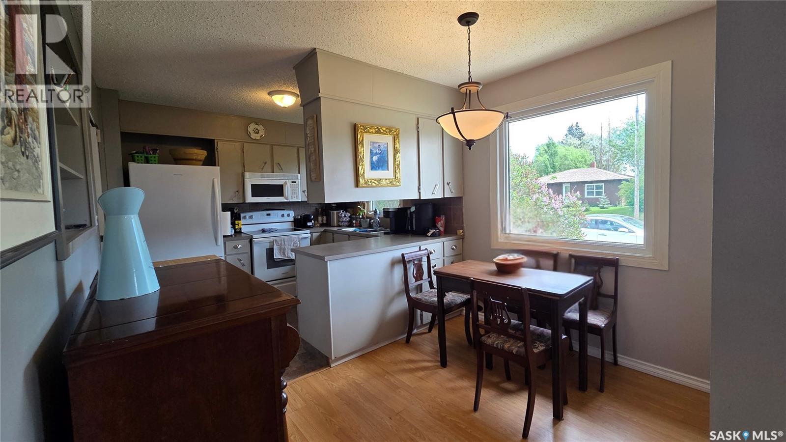 1661 103rd Street, North Battleford, Saskatchewan  S9A 1L6 - Photo 6 - SK037637