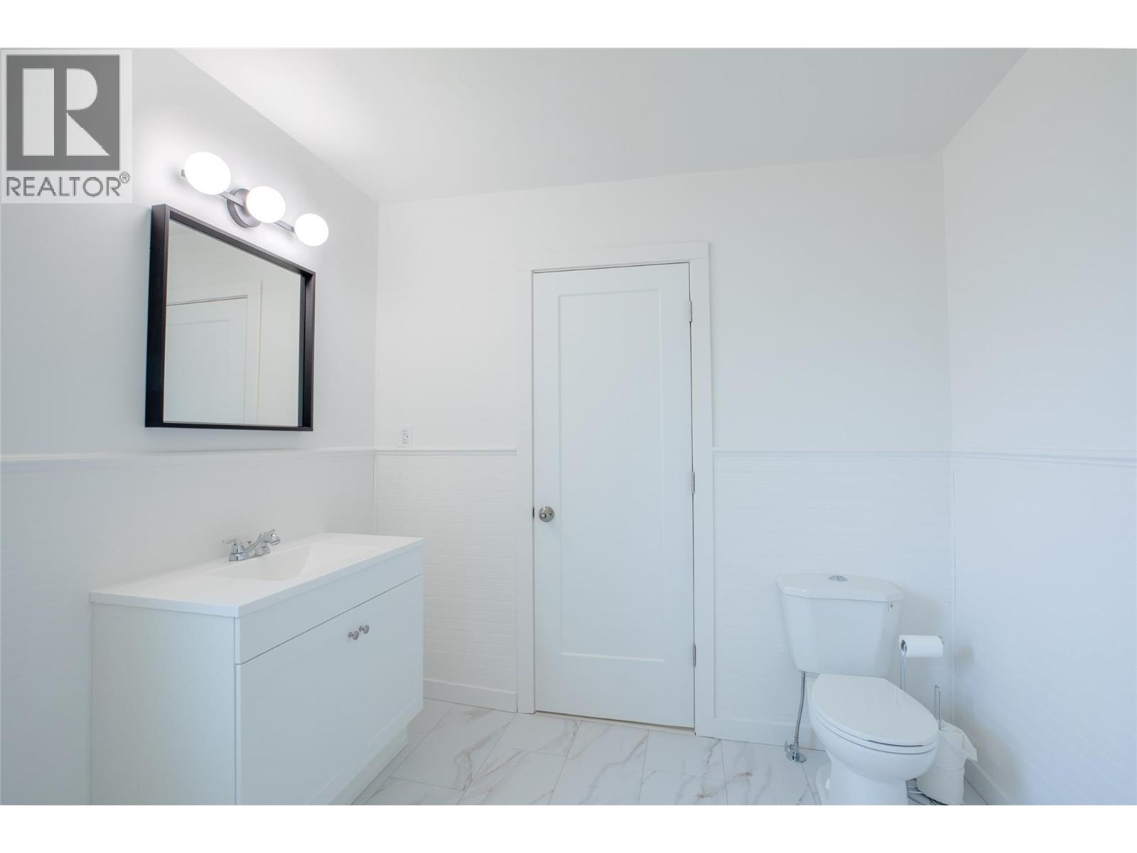710 Devon Street, Creston, British Columbia  V0B 1G6 - Photo 19 - 10388316