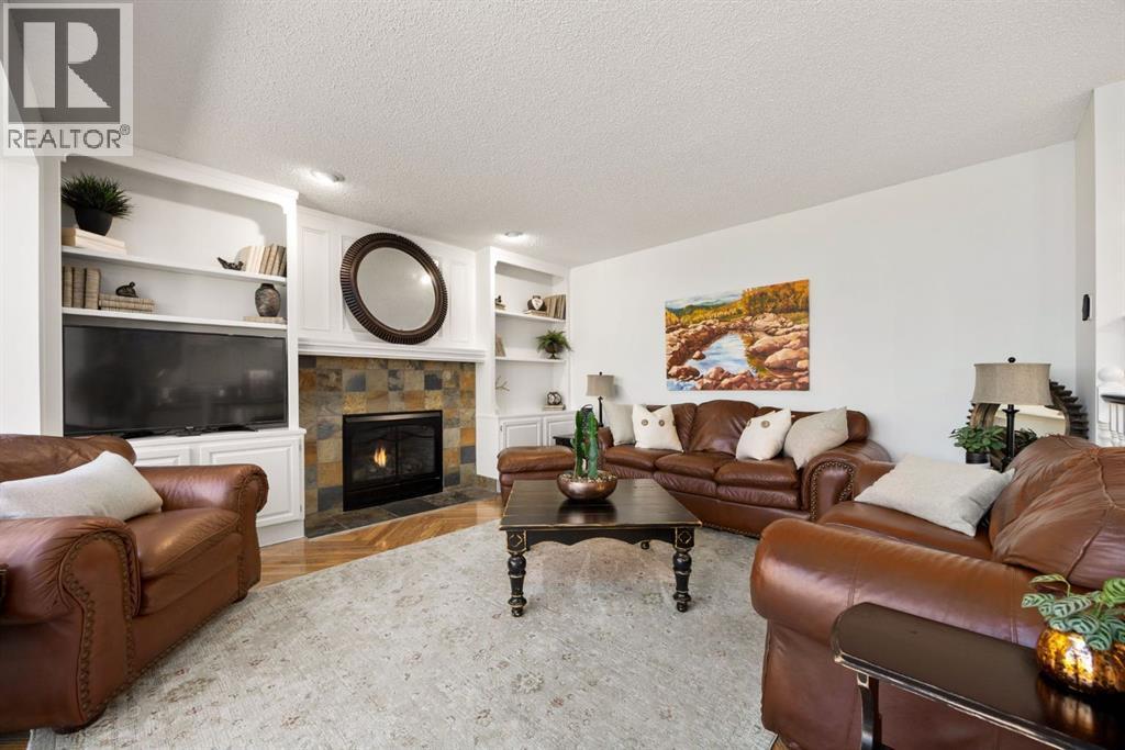 51 Woodridge Close Sw, Calgary, Alberta  T2W 5M2 - Photo 14 - A2313117