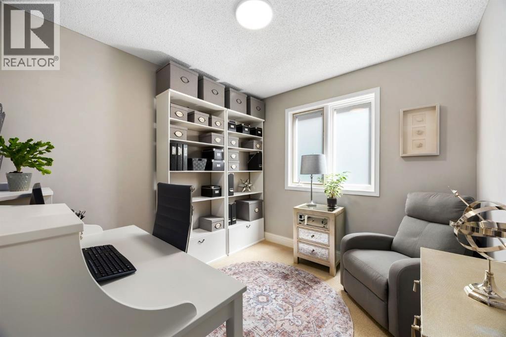 51 Woodridge Close Sw, Calgary, Alberta  T2W 5M2 - Photo 18 - A2313117