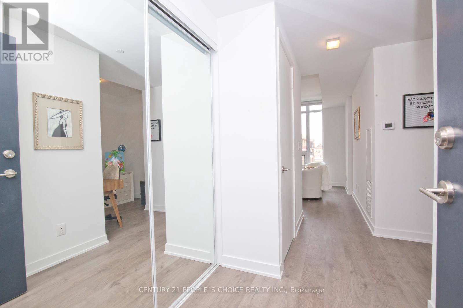 302 - 180 Veterans Drive, Brampton, Ontario  L7A 5G7 - Photo 4 - W13216624