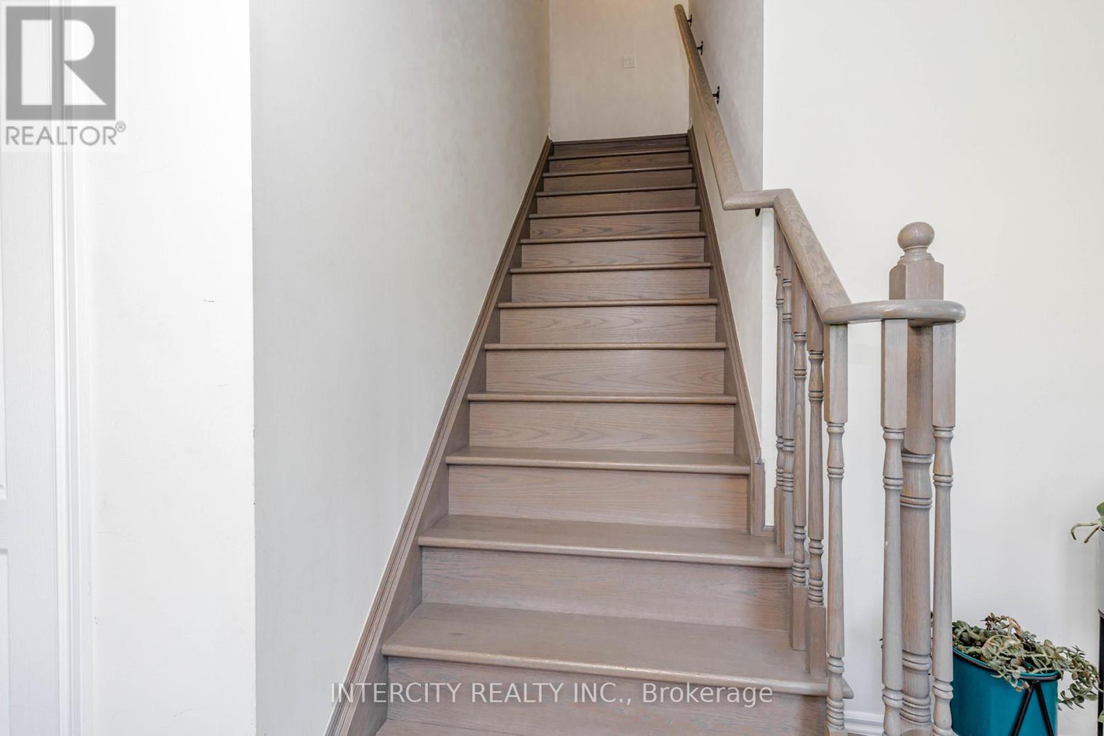 44 Shiff Crescent, Brampton, Ontario  L6Z 0B4 - Photo 11 - W13216628