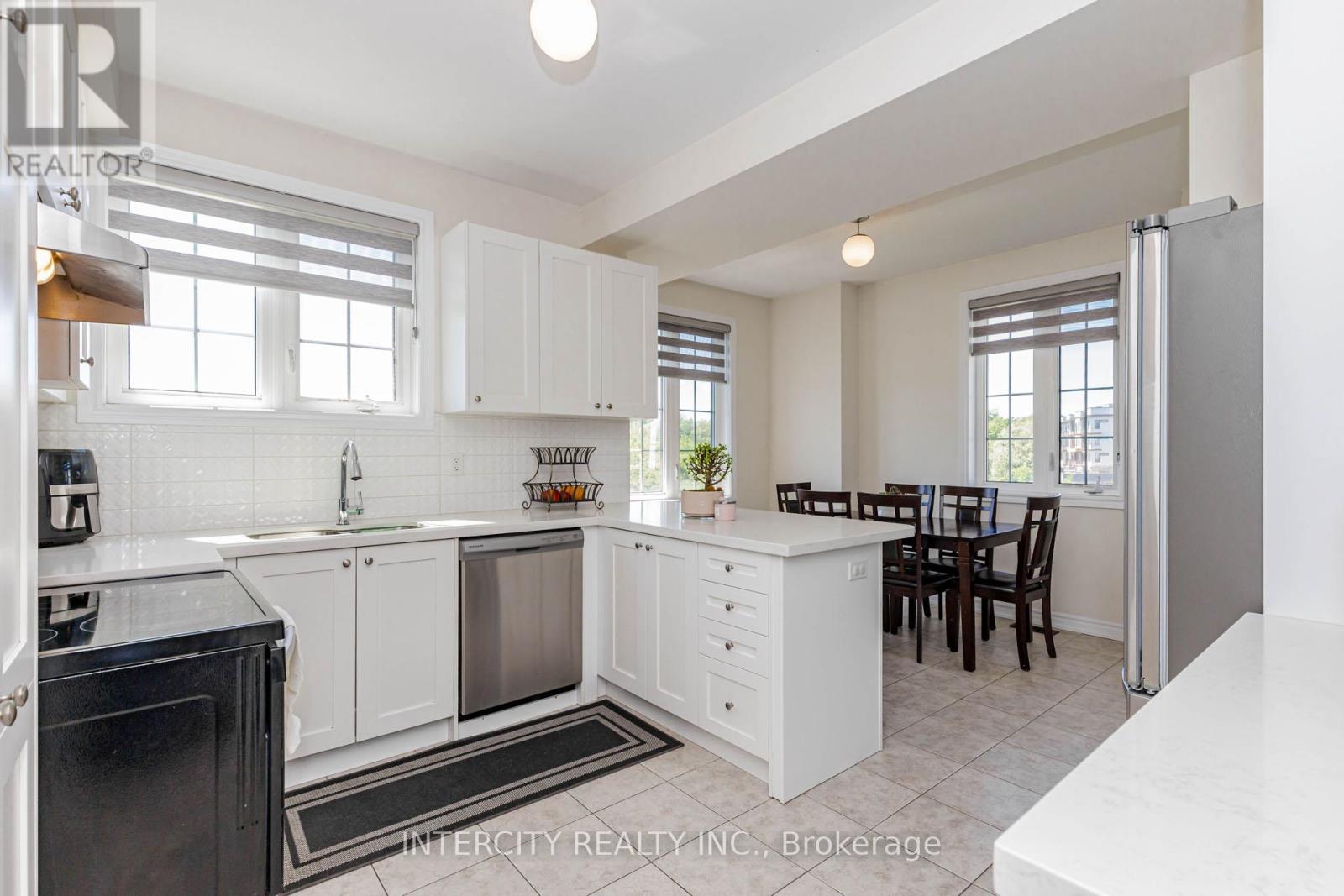 44 Shiff Crescent, Brampton, Ontario  L6Z 0B4 - Photo 12 - W13216628