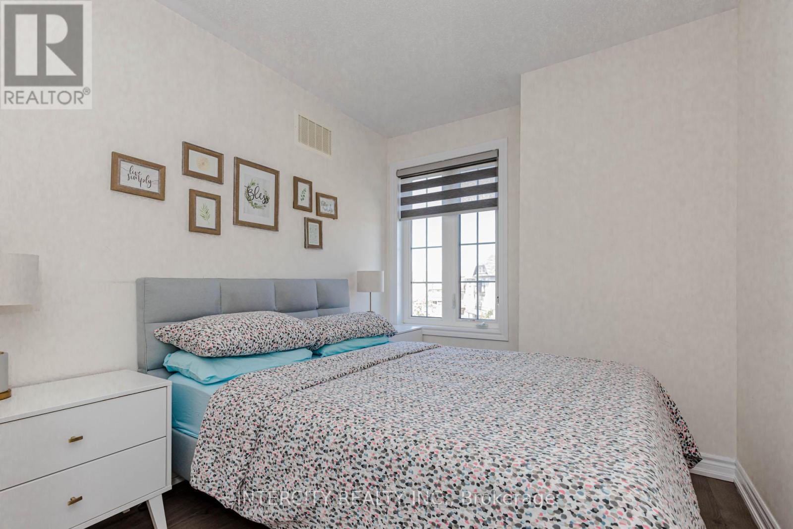 44 Shiff Crescent, Brampton, Ontario  L6Z 0B4 - Photo 34 - W13216628