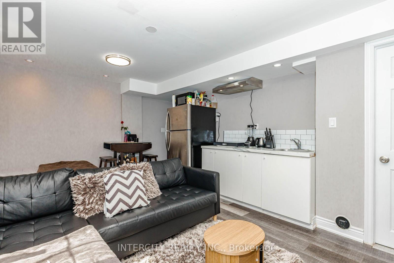 44 Shiff Crescent, Brampton, Ontario  L6Z 0B4 - Photo 43 - W13216628