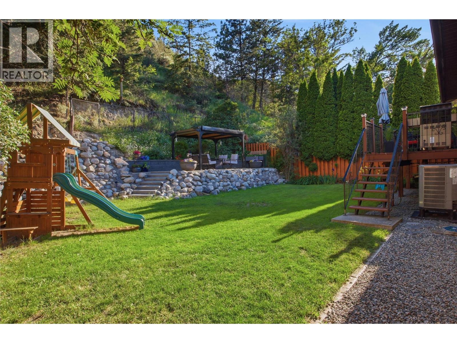 6273 Dallas Drive, Kamloops, British Columbia  V2C 4X6 - Photo 5 - 10389400