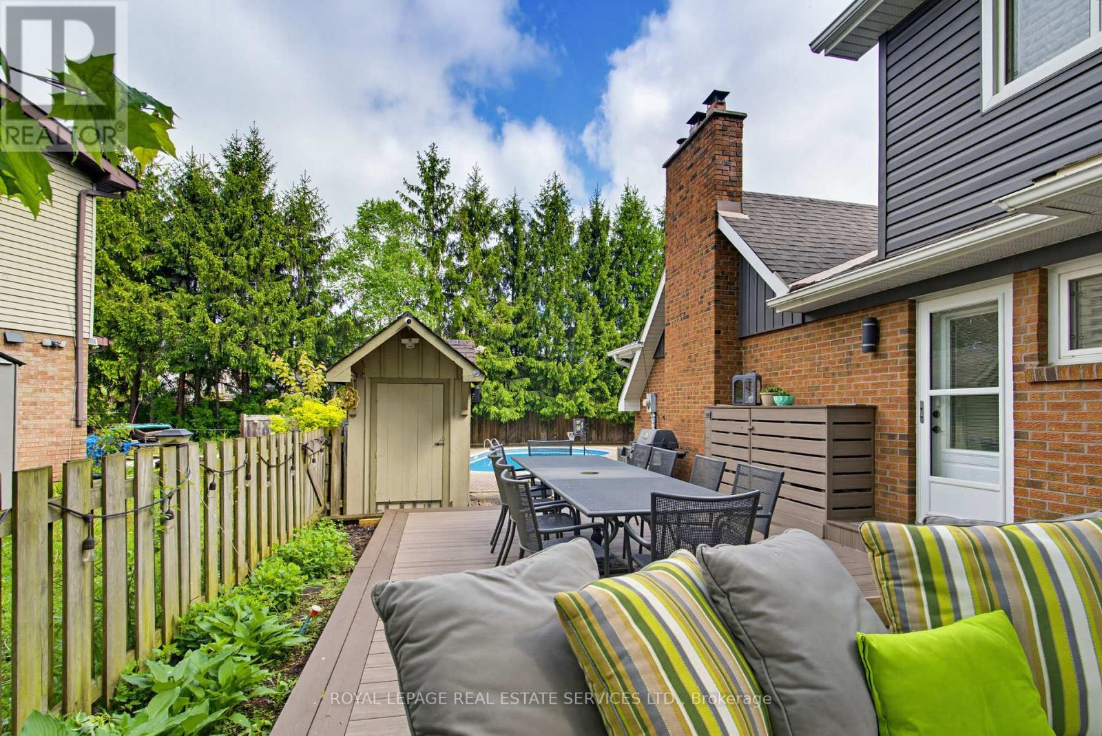1390 Peerless Court, Oakville, Ontario  L6H 3A4 - Photo 21 - W13216650