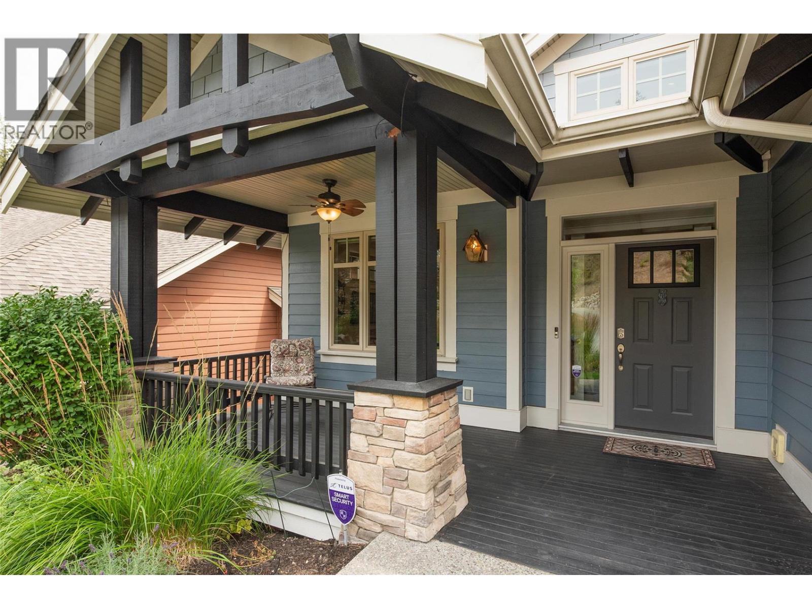210 Dormie Place, Vernon, British Columbia  V1H 1Y5 - Photo 5 - 10389446