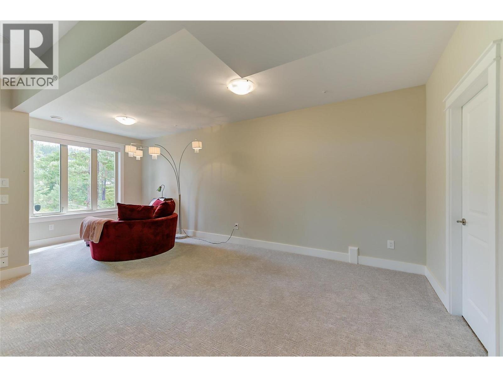 210 Dormie Place, Vernon, British Columbia  V1H 1Y5 - Photo 47 - 10389446