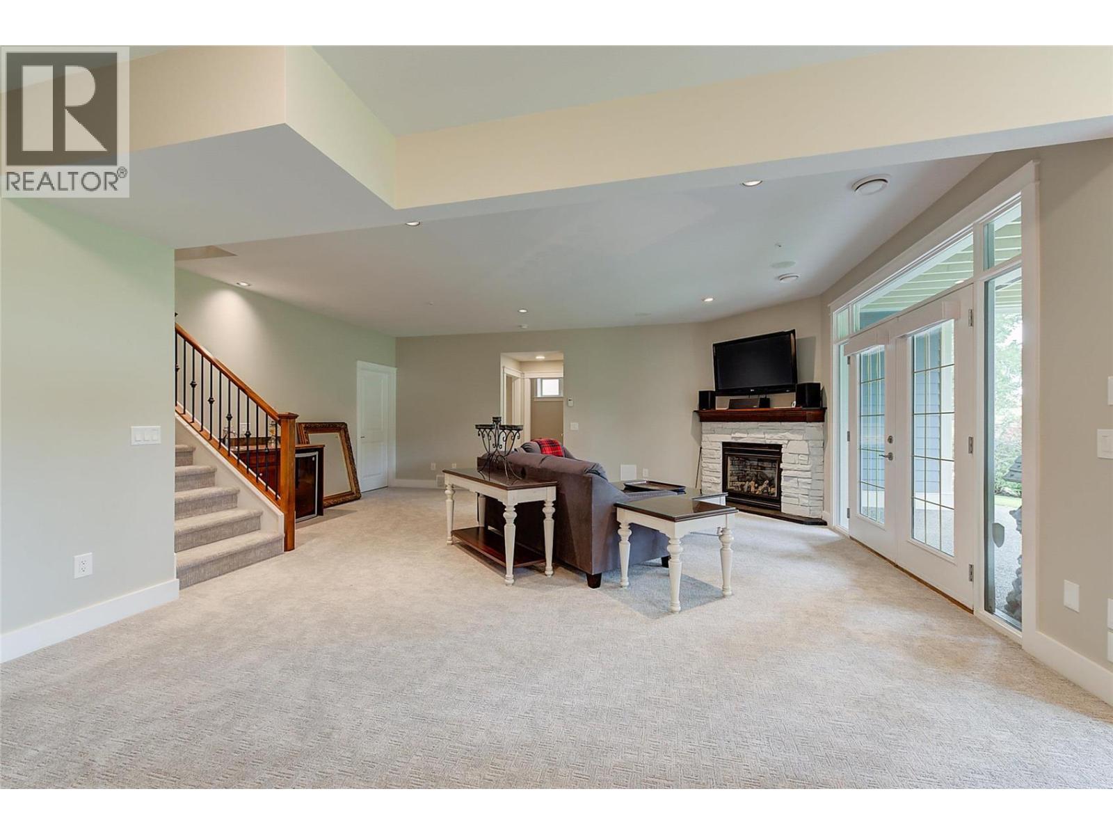 210 Dormie Place, Vernon, British Columbia  V1H 1Y5 - Photo 49 - 10389446