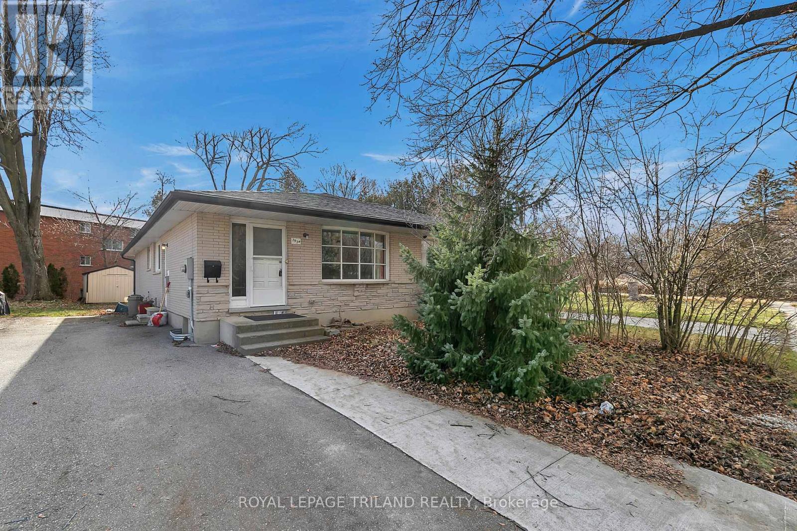 B - 197a Cedarvale Crescent, Waterloo, Ontario N2L 4T3 - Photo 8 - X13216754