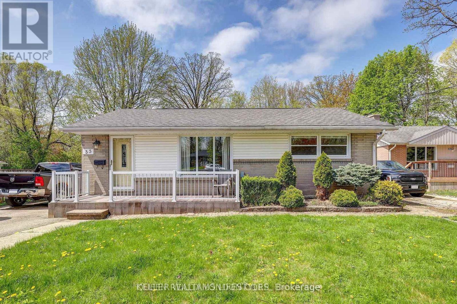 35 THORNCREST CRESCENT, London South, Ontario