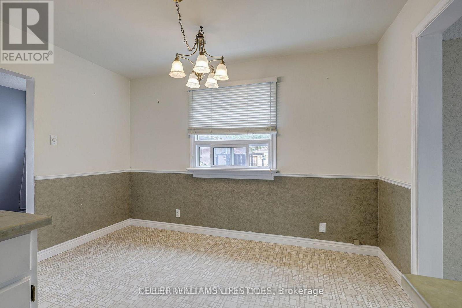 35 Thorncrest Crescent, London South, Ontario  N6J 1K4 - Photo 5 - X13216760