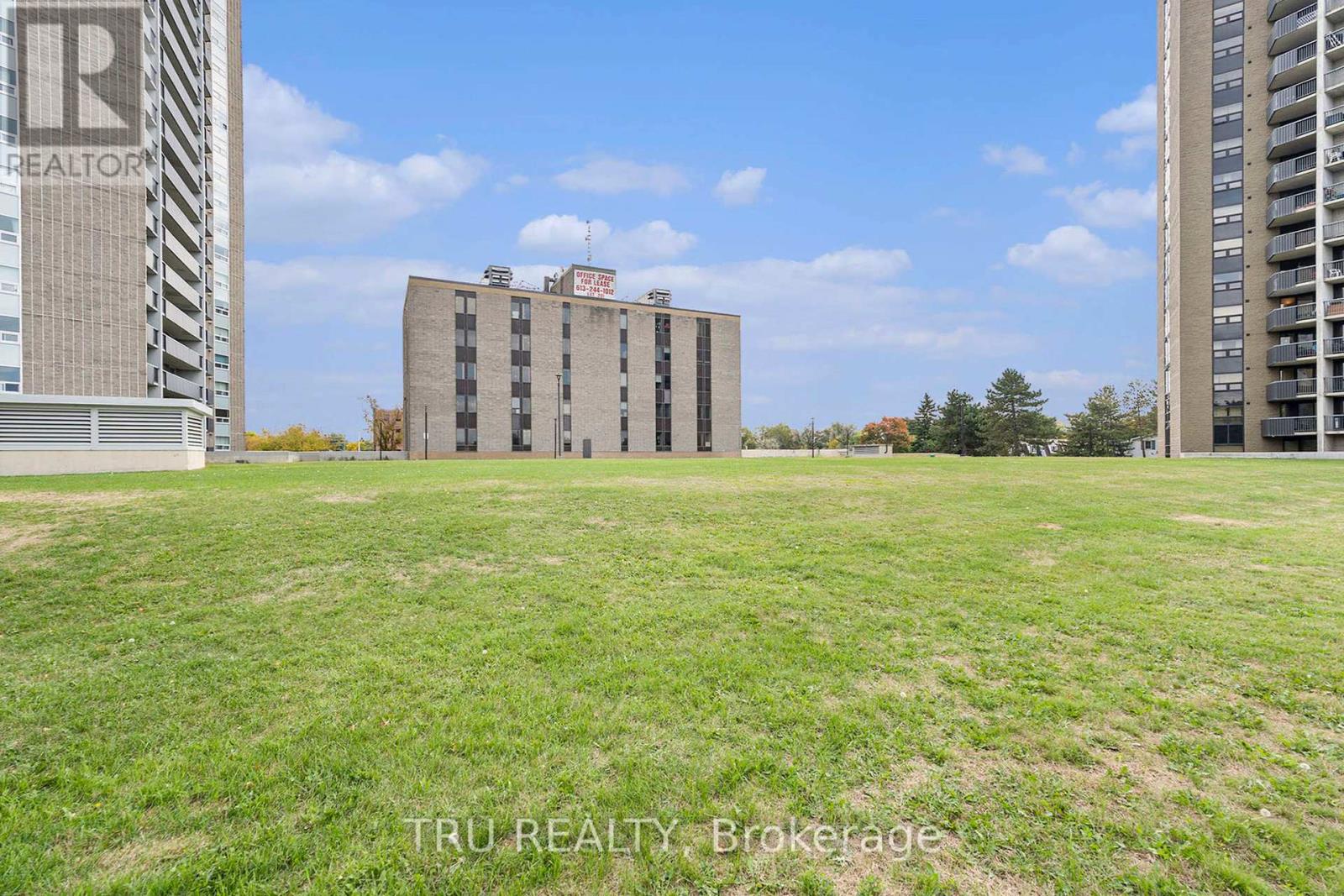 2502 - 1380 Prince Of Wales Drive, Ottawa, Ontario  K2C 3N5 - Photo 2 - X13216812