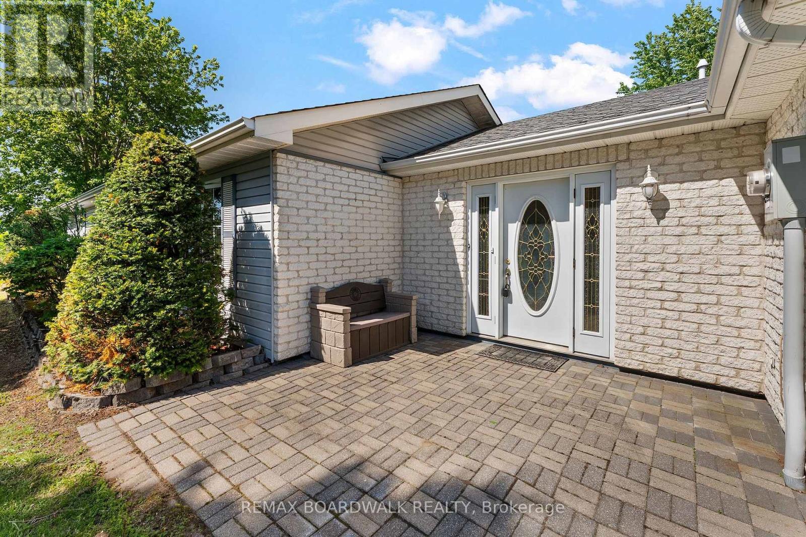 6021 County 44 Road, Edwardsburgh/cardinal, Ontario K0E 1X0 - Photo 2 - X13216816