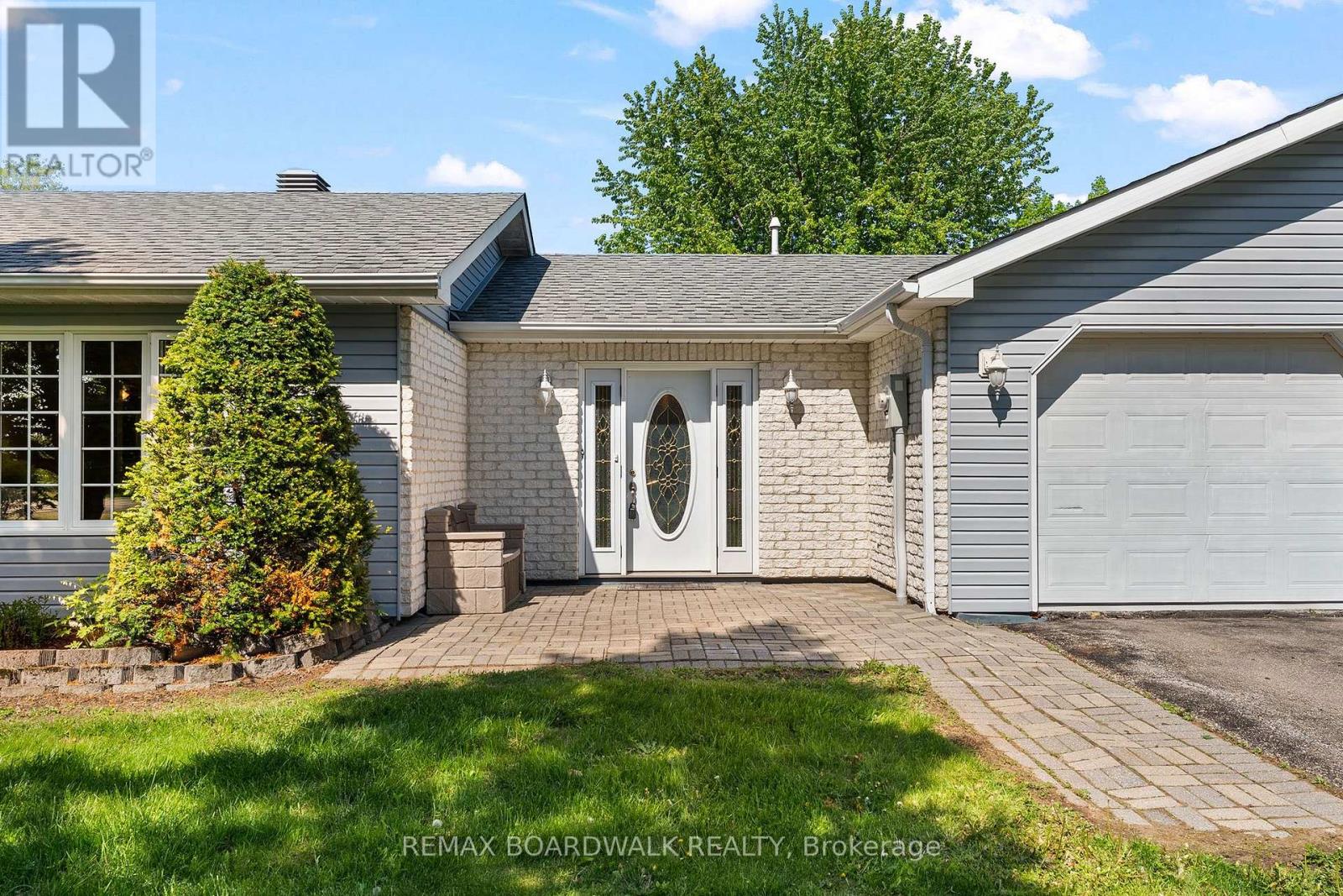 6021 County 44 Road, Edwardsburgh/cardinal, Ontario K0E 1X0 - Photo 3 - X13216816