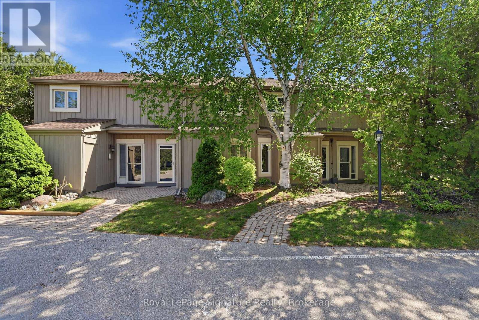 585 OXBOW CRESCENT, Collingwood, Ontario