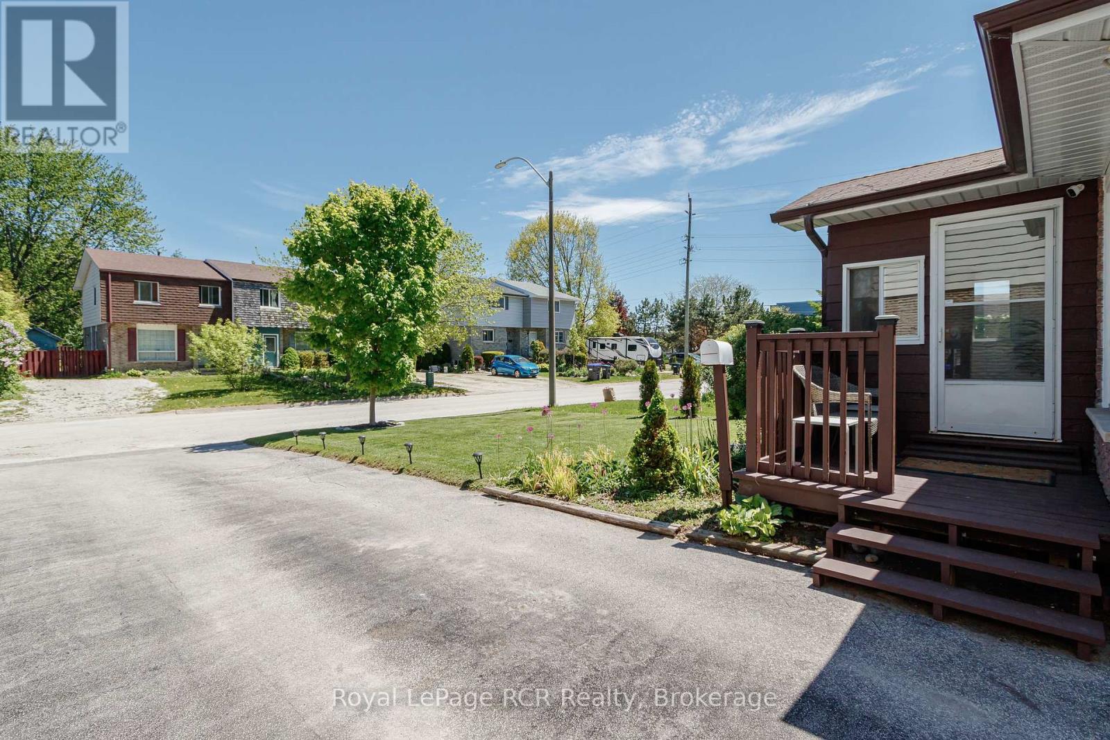 92 Alice Street, Collingwood, Ontario  L9Y 3S1 - Photo 3 - S13216836
