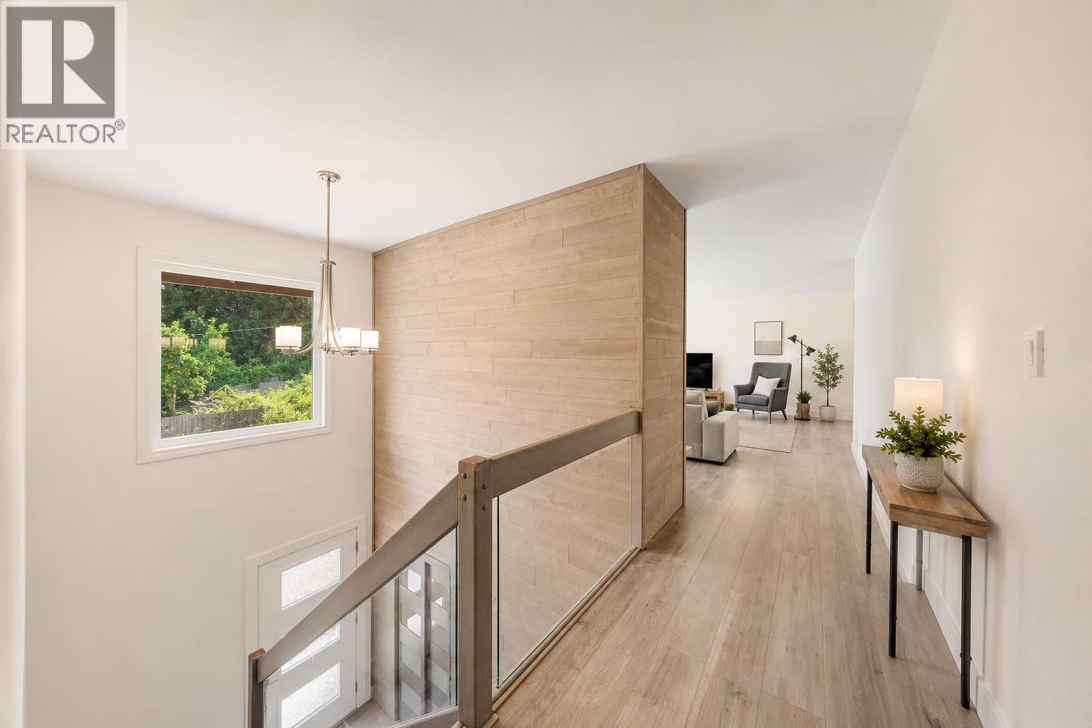3907 Bayridge Place, West Vancouver, British Columbia  V7V 3K2 - Photo 4 - R3128024