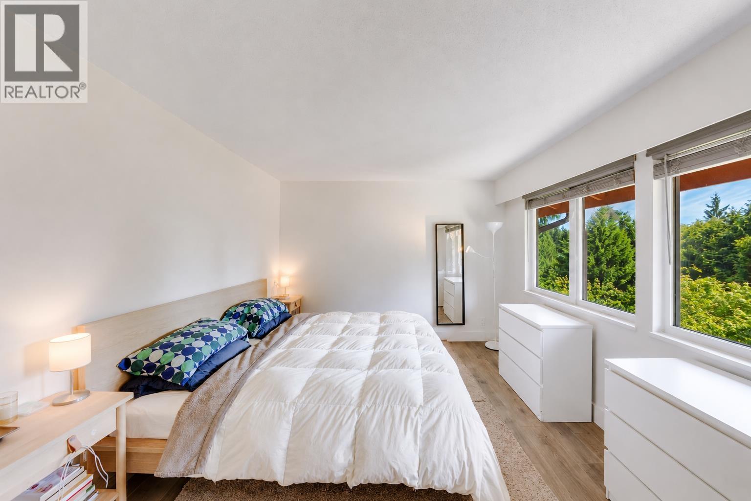 3907 Bayridge Place, West Vancouver, British Columbia  V7V 3K2 - Photo 13 - R3128024