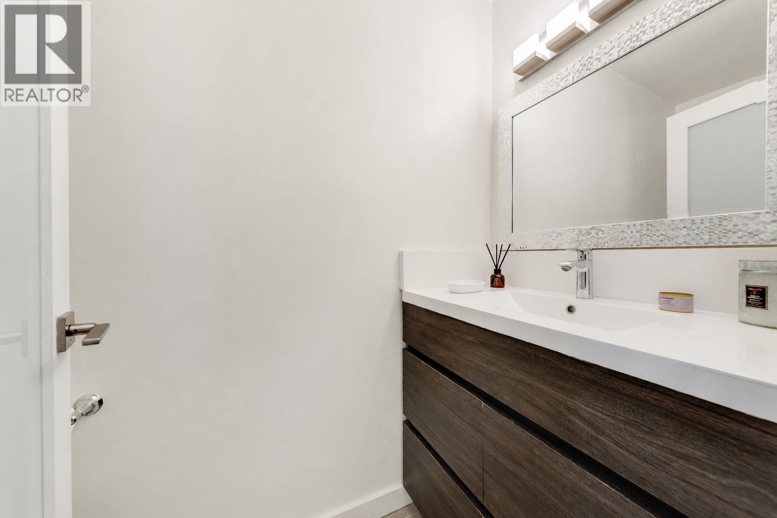 3907 Bayridge Place, West Vancouver, British Columbia  V7V 3K2 - Photo 17 - R3128024