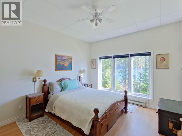 10754 Mariners Way, Powell River, British Columbia  V8A 0G5 - Photo 27 - 19829