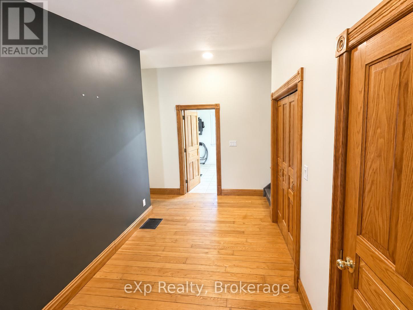 601177 8 Side Road, Chatsworth, Ontario  N0H 1L0 - Photo 4 - X13216818